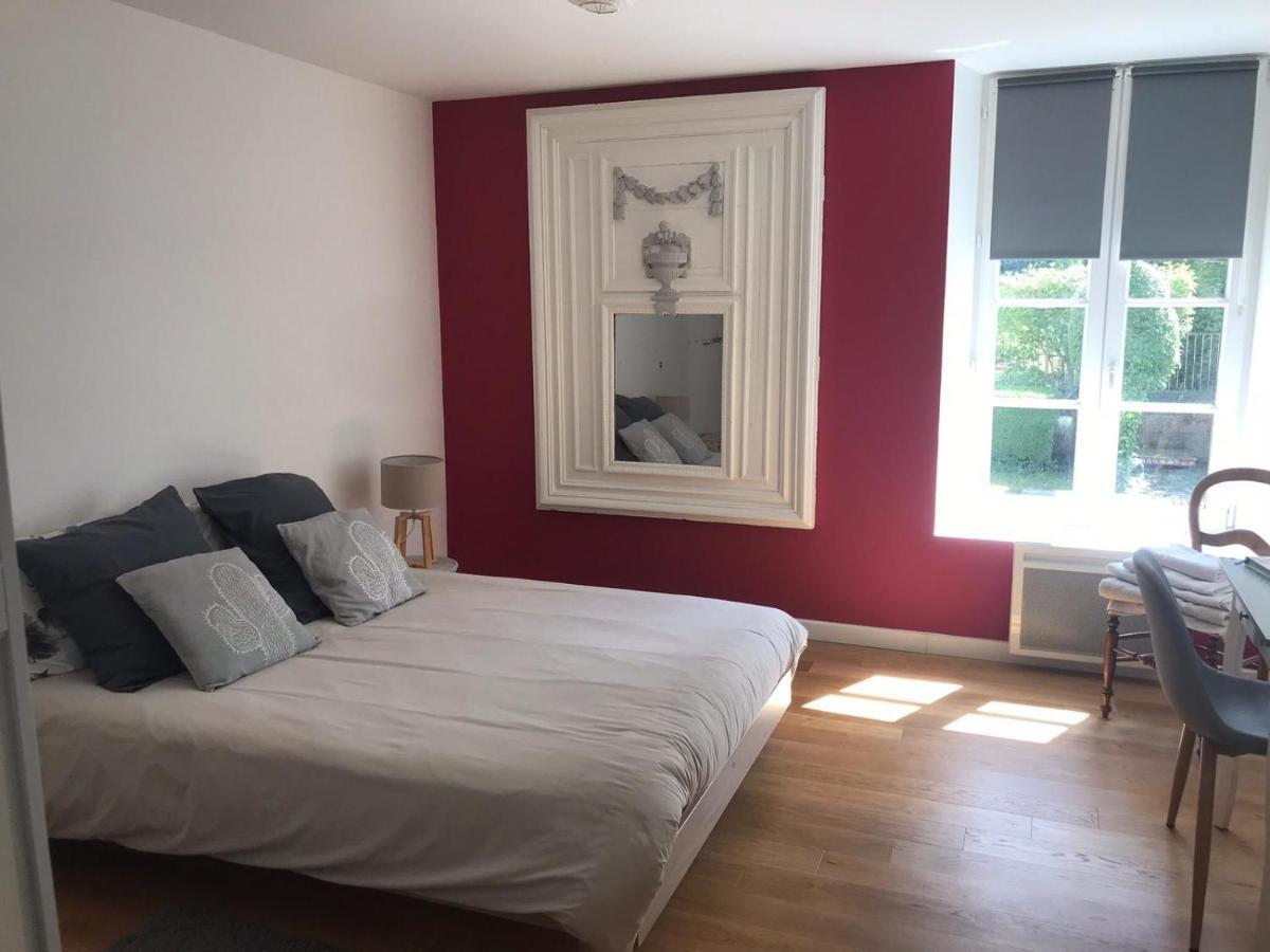 Ferienwohnung Les Escuries Commes Exterior foto